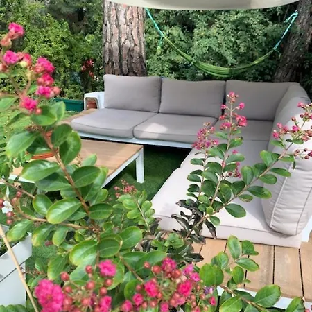 Villa Lujosa Con Piscina Privada 9x5 Valladolid